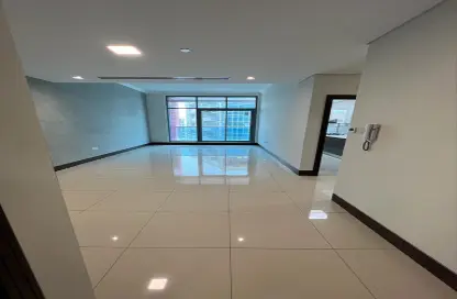 شقة - 2 غرف نوم - 3 حمامات للايجار في برج ويمبلي - مدينة دبي الرياضية - دبي