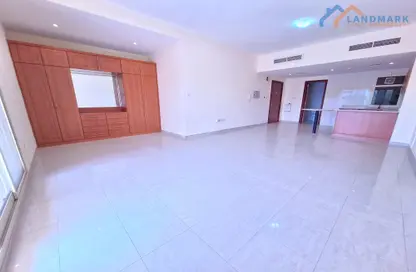 Apartment - 1 Bathroom for rent in Golf Apartments - Al Hamra Village - Ras Al Khaimah