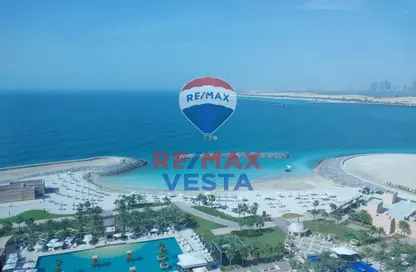 Apartment - 3 Bedrooms - 4 Bathrooms for rent in Fairmont Marina Residences - The Marina - Abu Dhabi
