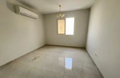 Apartment - 1 Bedroom - 1 Bathroom for rent in Al Hooshi Villas - Hoshi - Al Badie - Sharjah
