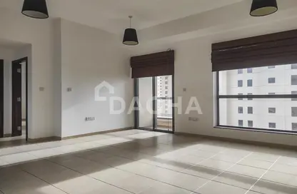 Empty Room image for: Apartment - 1 Bedroom - 2 Bathrooms for rent in Bahar 6 - Bahar - Jumeirah Beach Residence - Dubai, Image 1