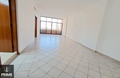 Apartment - 2 Bedrooms - 2 Bathrooms for rent in Hamdan Street - Abu Dhabi