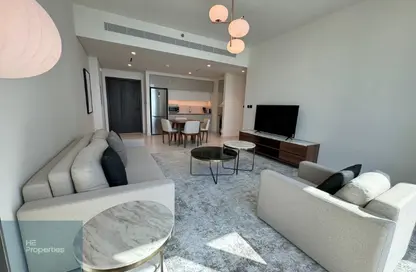 Apartment - 1 Bedroom - 2 Bathrooms for sale in Marina Vista - EMAAR Beachfront - Dubai Harbour - Dubai