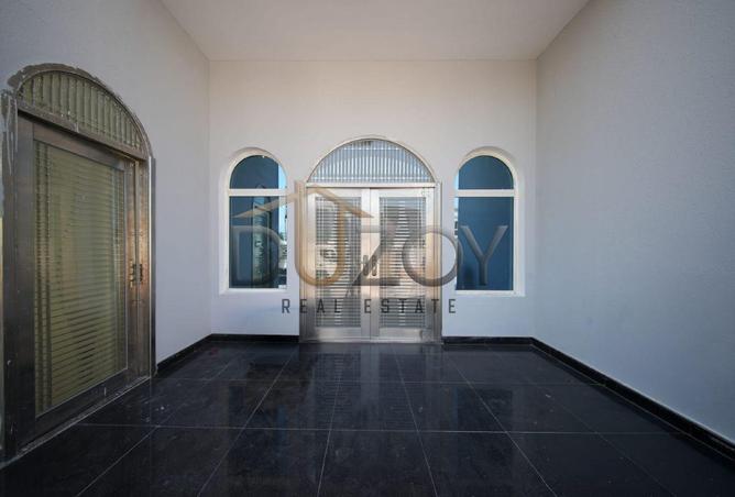 16002327 - Property Image 3