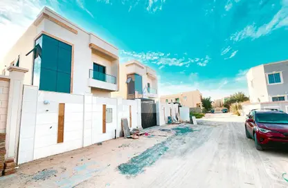 فيلا - 6 غرف نوم - 8 حمامات للبيع في 3 المويهات - المويهات - عجمان