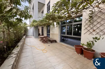 شقة - 2 غرف نوم - 3 حمامات للايجار في فيروز - عزيزي ريزيدنس - الفرجان - دبي