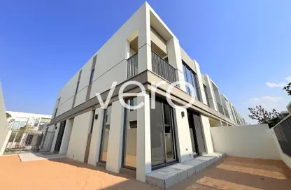 فيلا - 4 غرف نوم - 5 حمامات للايجار في أورا جاردنز - تلال الغاف - دبي