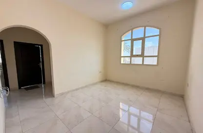 Apartment - 2 Bedrooms - 2 Bathrooms for rent in Asharej - Al Ain