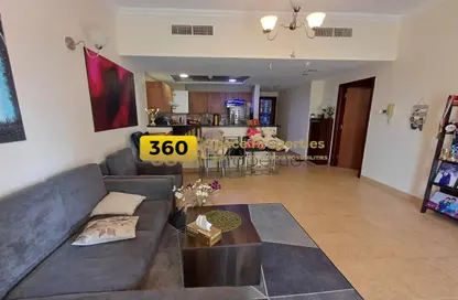 شقة - غرفة نوم - 1 حمام للبيع في جولف فيو ريزدنس - مدينة دبي الرياضية - دبي