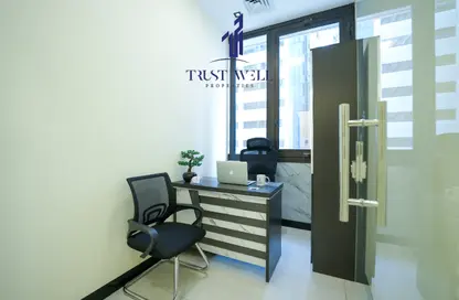 Office Space - Studio - 2 Bathrooms for rent in Dar Al Salam Building - Corniche Road - Abu Dhabi