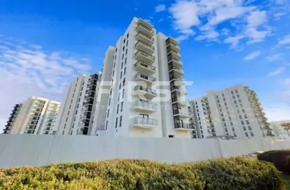 Apartment - 1 Bedroom - 1 Bathroom for rent in Waters Edge - Yas Island - Abu Dhabi