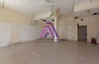 Shop - Studio for rent in Y-11 - England Cluster - International City - Dubai