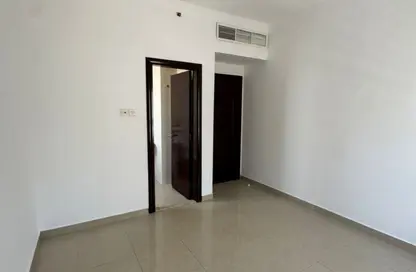 Apartment - 2 Bedrooms - 3 Bathrooms for sale in Al Khan Corniche - Al Khan - Sharjah