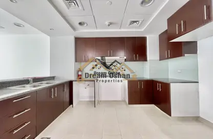 Apartment - 2 Bedrooms - 4 Bathrooms for rent in Dubai Wharf Tower 3 - Dubai Wharf - Al Jaddaf - Dubai
