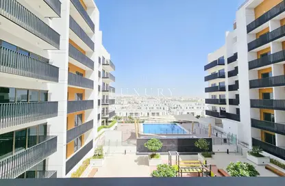 شقة - 2 غرف نوم - 2 حمامات للبيع في عزيزي بيرل - الفرجان - دبي