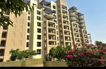 Apartment - 1 Bedroom - 1 Bathroom for sale in Al Jazi - Madinat Jumeirah Living - Umm Suqeim - Dubai