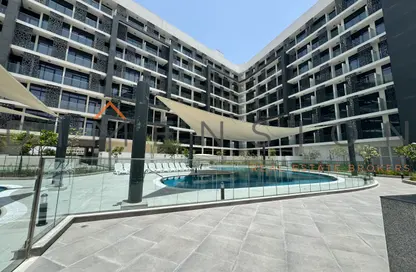 Apartment - Studio - 1 Bathroom for rent in The Gate - Masdar City - Abu Dhabi