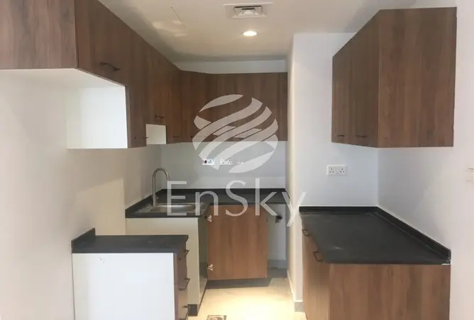 Apartment - 1 Bedroom - 2 Bathrooms for sale in Oasis Residences - Masdar City - Abu Dhabi