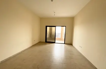 Apartment - Studio - 1 Bathroom for rent in Silicon Gates 1 - Silicon Gates - Dubai Silicon Oasis - Dubai