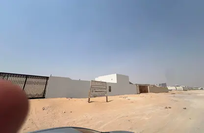 أرض - استوديو للايجار في الصجعة الصناعية - آلصجعه - الشارقة