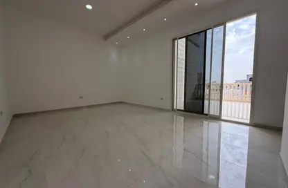 شقة - غرفة نوم - 1 حمام للايجار في مدينة الرياض - أبوظبي