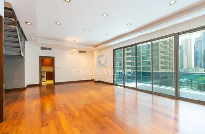 Apartment - 4 Bedrooms - 4 Bathrooms for rent in Azure - Dubai Marina - Dubai