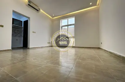 Apartment - Studio - 1 Bathroom for rent in Muroor Area - Abu Dhabi