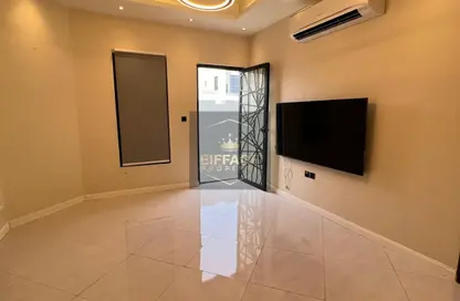 Townhouse - 3 Bedrooms - 3 Bathrooms for rent in Al Zaheya Gardens - Al Zahya - Ajman