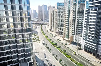 Apartment - 1 Bedroom - 2 Bathrooms for rent in Bayz by Danube - Business Bay - Dubai