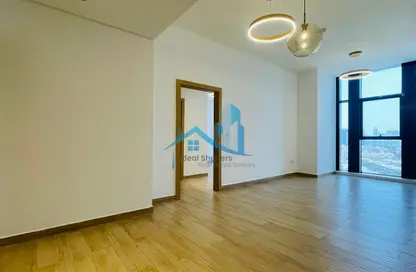 Apartment - 1 Bedroom - 2 Bathrooms for rent in Regina Tower - Jumeirah Village Circle - Dubai