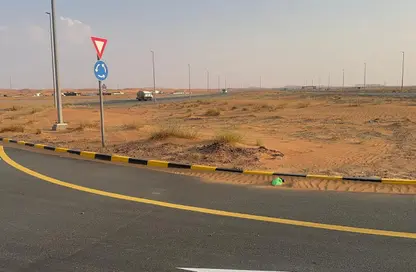 أرض - استوديو للبيع في القاسمية - الشارقة