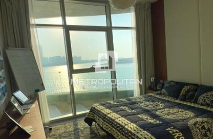 شقة - 2 غرف نوم - 2 حمامات للبيع في رويال باي - نخلة جميرا - دبي