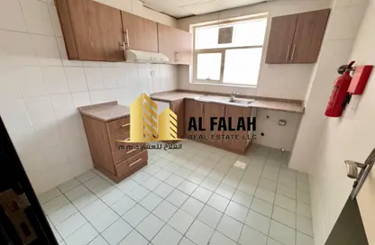شقة - 2 غرف نوم - 2 حمامات للايجار في شارع التعاون الجديد - التعاون - الشارقة