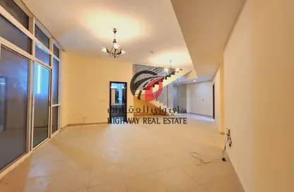 Duplex - 3 Bedrooms - 4 Bathrooms for rent in Mattar Plaza - Al Nahda 1 - Al Nahda - Dubai Duplex - 3 Bedrooms - 4 Bathrooms for rent in Mattar Plaza - Al Nahda 1 - Al Nahda - Dubai