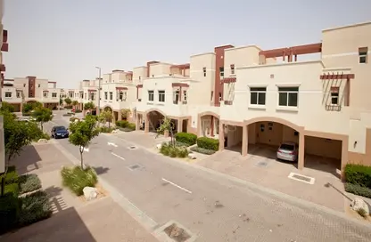 Apartment - 2 Bedrooms - 2 Bathrooms for rent in Al Khaleej Village - Al Ghadeer - Abu Dhabi