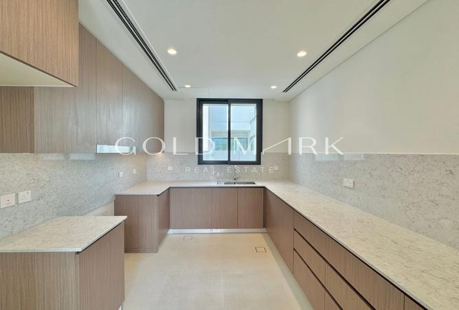 15723360 - Property Image 3