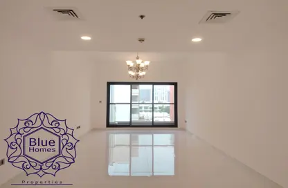 Apartment - 1 Bedroom - 2 Bathrooms for rent in Trio Building - Al Barsha 1 - Al Barsha - Dubai