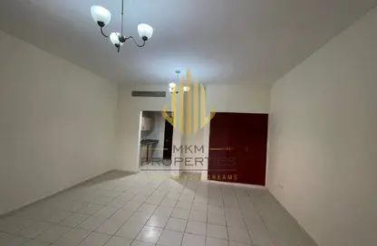 Apartment - Studio - 1 Bathroom for rent in Spain Cluster - International City - Dubai