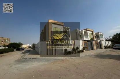 Villa - 5 Bedrooms - 7 Bathrooms for sale in Al Mowaihat 3 - Al Mowaihat - Ajman