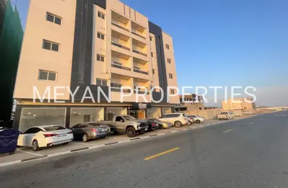 Apartment - 1 Bedroom - 2 Bathrooms for rent in Al Jurf Industrial 3 - Al Jurf Industrial - Ajman