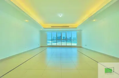 Apartment - 3 Bedrooms - 4 Bathrooms for rent in Mina Road - Tourist Club Area - Abu Dhabi