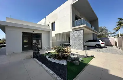 Villa - 4 Bedrooms - 5 Bathrooms for rent in Redwoods - Yas Acres - Yas Island - Abu Dhabi