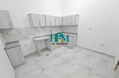 Apartment - 3 Bedrooms - 3 Bathrooms for rent in Madinat Al Riyad - Abu Dhabi Apartment - 3 Bedrooms - 3 Bathrooms for rent in Madinat Al Riyad - Abu Dhabi