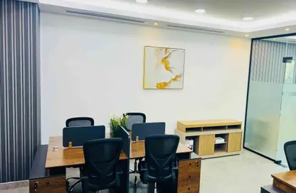 مكتب - استوديو - 1 حمام للايجار في برج تماني - الخليج التجاري - دبي