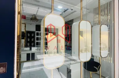 Shop - Studio for rent in Al Ras - Deira - Dubai