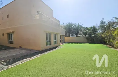Villa - 5 Bedrooms - 4 Bathrooms for rent in Meadows 5 - Meadows - Dubai