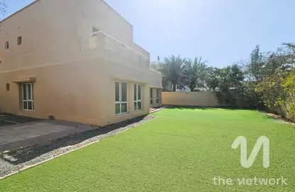 Villa - 5 Bedrooms - 4 Bathrooms for rent in Meadows 5 - Meadows - Dubai