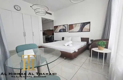 Apartment - Studio - 1 Bathroom for rent in The Square Tower - Jumeirah Village Circle - Dubai