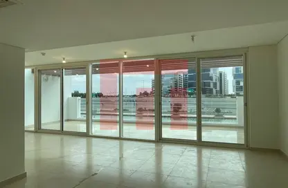 Apartment - 3 Bedrooms - 4 Bathrooms for rent in P2652 - Al Raha Beach - Abu Dhabi