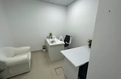 مكتب - استوديو - 1 حمام للايجار في بناية الرستماني - بورسعيد - ديرة - دبي